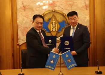 Батлан хамгаалах яам, Шинжлэх ухааны академитай хамтран ажиллана