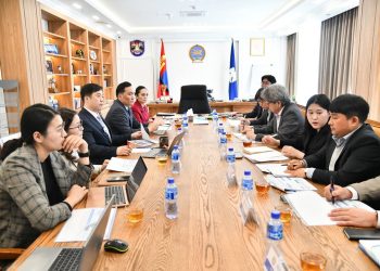 Сургууль орчимд зам тээврийн ослыг бууруулах чиглэлээр КОЙКА-тай ярилцлаа