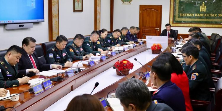 Батлан хамгаалахын сайдын өргөтгөсөн шуурхай боллоо