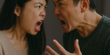 Хардалтын улмаас эхнэрээ хөнөөжээ