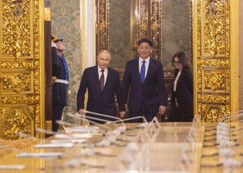 Ерөнхийлөгч У.Хүрэлсүх, В.В.Путин нар албан ёсны уулзалт хийлээ