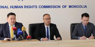ТҮЦ-ийг нүүлгэх тухай Хотын дарга Х.Нямбаатарын захирамжийг хэрэгжүүлэхдээ хүний эрх зөрчсөн гэж ХЭҮК дүгнэжээ