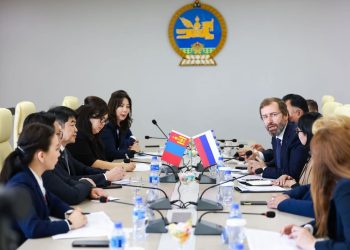 Эрхүү хотын ИТХ-ынхантай трамбай төслийн талаар санал солилцлоо