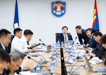 Нийслэлд хэрэгжүүлж буй мега төслүүдийн талаар хэлэлцлээ