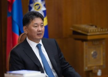 У.Хүрэлсүх: Парламентын засаглалаа бэхжүүлэх ёстой