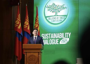 Уур амьсгалын өөрчлөлтийн эсрэг нэгэн зорилго, нэгдмэл хүсэл тэмүүллээр хамтран зүтгэхийг уриаллаа