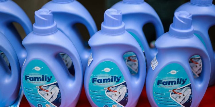 “Дэлхийн жижиг, дунд үйлдвэрийн өдөр-2025” үзэсгэлэн худалдаа Төв талбайд эхэллээ