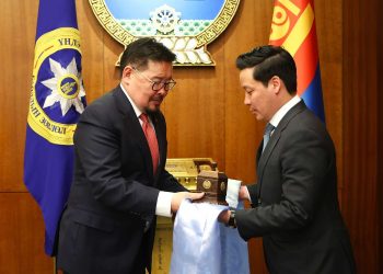 А.Үйлстөгөлдөрийг Ерөнхийлөгчийн Тамгын газрын даргаар томиллоо