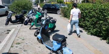 Мопед, скүүтерийн замбараагүй байдлыг цэгцэлнэ