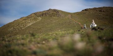 Улаанбаатар хотын тахилга шүтлэгт дөрвөн уулын тахилга боллоо