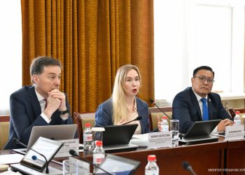 “Улс төрийн намын шударга байдал” сэдвээр хэлэлцүүлэг үргэлжиллээ