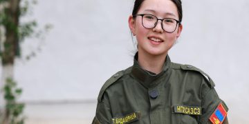 "ЭХ ОРОНЧ СУРАГЧ" ХӨТӨЛБӨРИЙН ЭХНИЙ ЭЭЛЖ АМЖИЛТТАЙ ХЭРЭГЖЛЭЭ