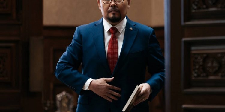 Дарамт, шахалт үзүүлдэг дарга нарыг цомхотгохыг Ерөнхий сайд Г.Занданшатар үүрэг болголоо