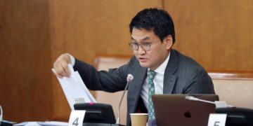 Ө.Шижир: АН-ын сайд 64 тэрбумын тендерийн булхай илрүүлсэнд МАН дургүйцсэн