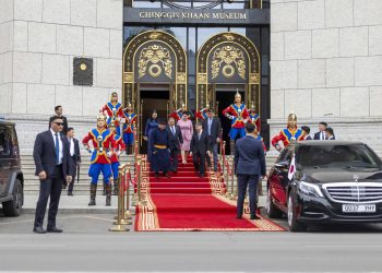 Японы эзэн Хаан Нарухито “Чингис хаан” үндэсний музейд зочиллоо