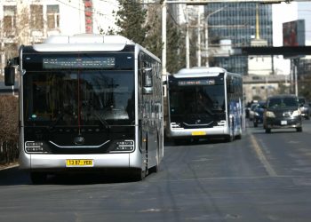 Наадмын өдрүүдэд Хүй долоон худаг, Төв цэнгэлдэх хүрээлэн чиглэлд нийтийн тээвэр үнэ төлбөргүй үйлчилнэ