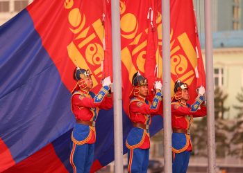 “Төрийн далбааны өдөр”-т зориулсан цэргийн ёслолын жагсаал боллоо