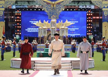 Ерөнхийлөгч У.Хүрэлсүх Үндэсний их баяр наадмыг нээж үг хэллээ