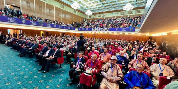 Тээвэрчид улсын хөгжилд үнэлж баршгүй хувь нэмэр оруулсан