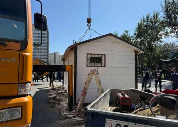 Зөвшөөрөлгүй байрлуулсан ТҮЦ-үүдийг нүүлгэн шилжүүллээ