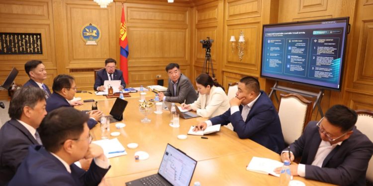 Ерөнхий сайд Г.Занданшатар Үндэсний баялгийн сангийн хөрөнгийг нэмэгдүүлэх үүрэг өгчээ