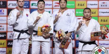 Жүдочид Чиндаогийн Гран прид Японы багтай "мөчөөрхөв"