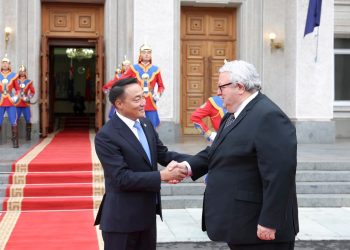 Шинэ Зеланд улсын Парламентын Төлөөлөгчдийн танхимын дарга айлчилж байна