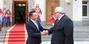 Шинэ Зеланд улсын Парламентын Төлөөлөгчдийн танхимын дарга айлчилж байна