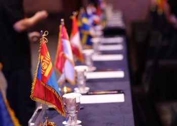 Дэлхийн 68 орны төлөөлөгчид кибер аюулгүй байдал, зэвсгийн хяналт, терроризмын талаар хэлэлцэж байна