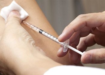 ХӨСҮТ: Вакцин хийлгэсэн хүн томуу туссан ч хүндрэх магадлал 40-50% бага