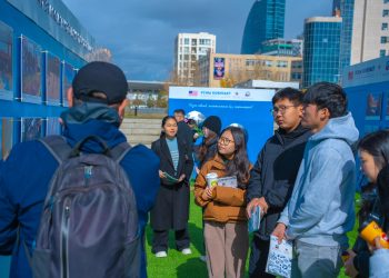 “Усан тойрог” нээлттэй үзэсгэлэн Улаанбаатар цэцэрлэгт хүрээлэнд болж байна