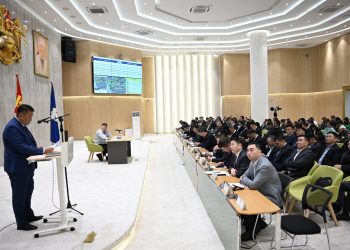 Дамбадаржаад 1973 айлын орон сууц барина