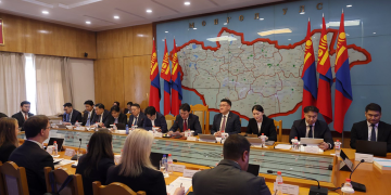 Оюутолгойн зээлийн хүүг хэлэлцэх 7 жилийн хугацааг үл харгалзан хэлэлцээрийг үргэлжлүүлэхээр боллоо