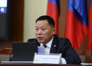 О.Цогтгэрэл: Ерөнхий сайд болон УИХ-ын даргыг огцруулах асуудлыг хамтад нь хэлэлцэх ёстой