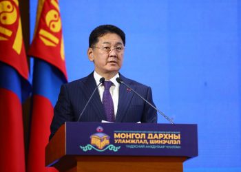 Монгол дархан, урлаачдын чуулганыг дөрвөн жил тутам зохион байгуулна