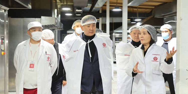 “Хүнсний хувьсгал”-ын үр дүнд аж ахуйн нэгжүүдийн хүчин чадал хоёр дахин нэмэгджээ