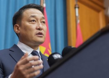 Д.Амарбаясгалан: Би МАН-ын даргад өрсөлдөхгүй