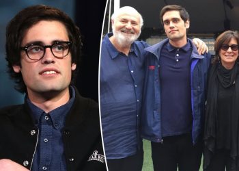 Эцэг эхээ хөнөөсөн хүү шизофрени өвчний эсрэг эм уудаг байжээ