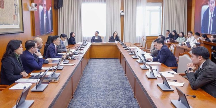 Оюутолгойн үр өгөөжийг 3 жил тутам хянадаг байхаар тусгажээ