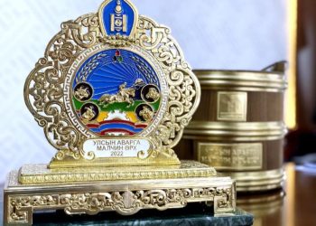 Аварга малчин тодруулахдаа улсад төлсөн татварыг нь харгалзана