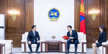 Элчин сайд нарыг томилох саналыг өрргөн мэдүүлжээ