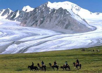 Хууль зөрчиж казах болгосон газрын монгол нэршлийг сэргээнэ