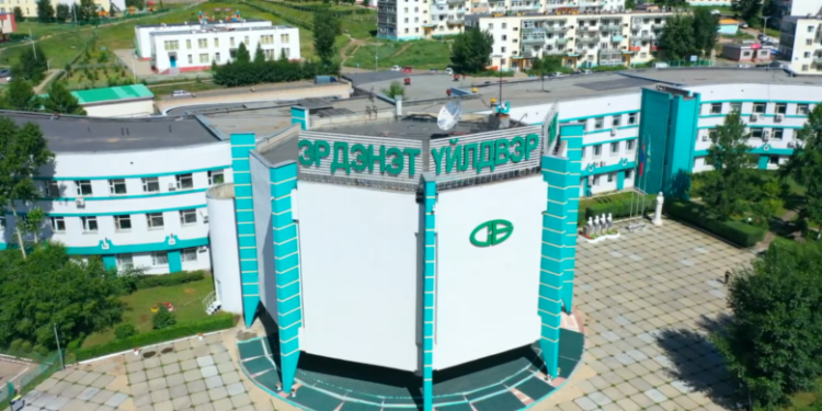 Эрдэнэт үйлдвэр “Тогтвортой уул уурхайн төлөө” стандартыг нэвтрүүлсэн анхны төрийн өмчит байгууллага боллоо