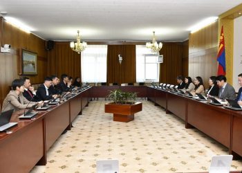 Байнгын хороодын дарга нар Дэлхийн банкны төлөөлөгчидтэй уулзлаа