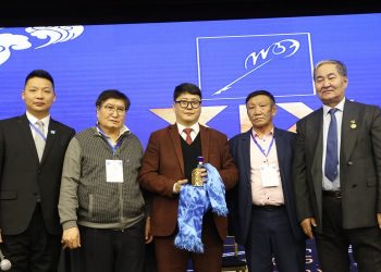 Монголын зохиолчдын эвлэлийг Д.Нямдорж удирдана