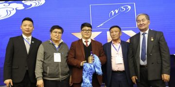 Монголын зохиолчдын эвлэлийг Д.Нямдорж удирдана