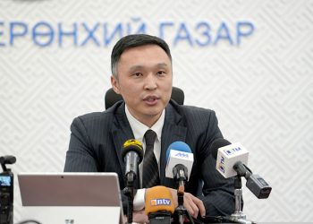 С.Цогтнаран: Дубай руу зөвшөөрөлгүй явсан татварын дарга нарт хариуцлага тооцно