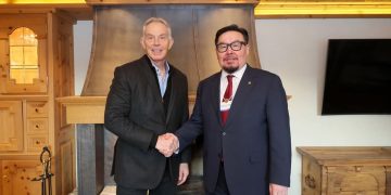 Ерөнхий сайд Г.Занданшатар Тони Блэйр нар Давост уулзлаа