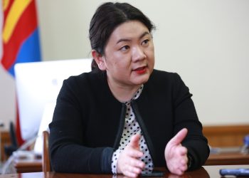 Б.Энхбаяр: Нууц эвлэрлийн гэрээг хуулийн байгууллагаар шалгуулна