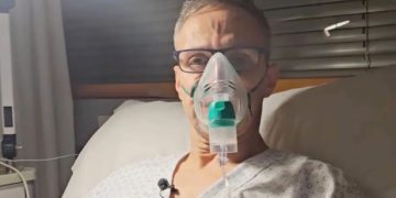 Швейцарийн баарны галаас 10 хүүхдийн амь аварсан аавын түүх